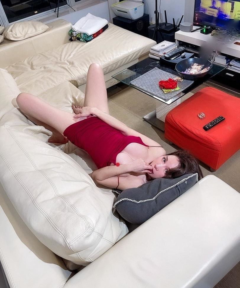 Yui Xin desnuda #108134246