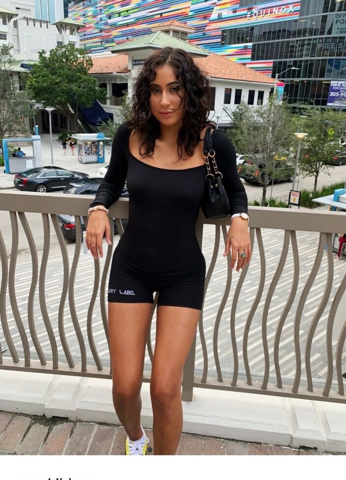 Playhouse desnuda #108401338