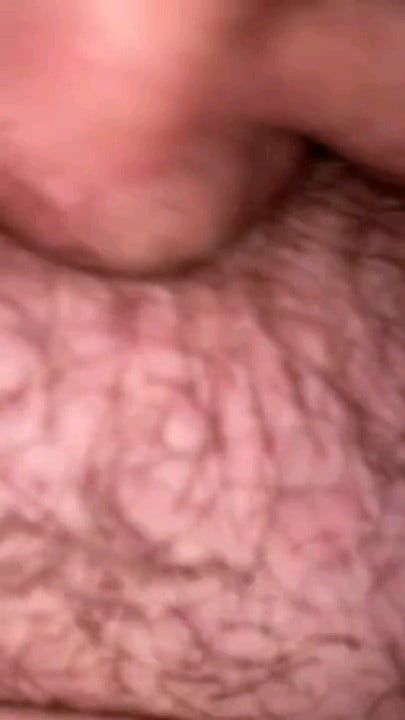 Mia moglie leccata da una signora del cascame di Vigevano #89607251