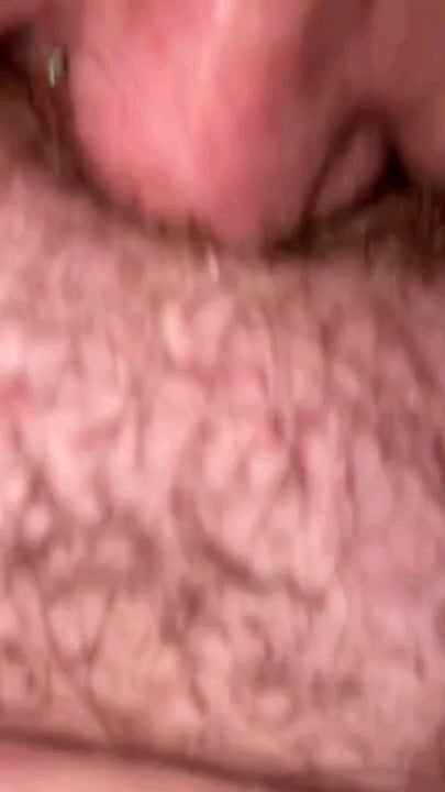 Mia moglie leccata da una signora del cascame di Vigevano #89607306