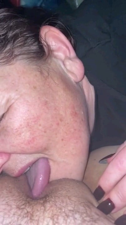 Mia moglie leccata da una signora del cascame di vigevano
 #89608222