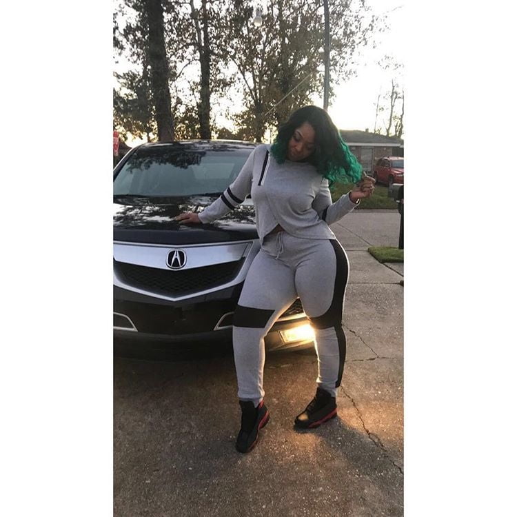 ThickThick stippa #104602389