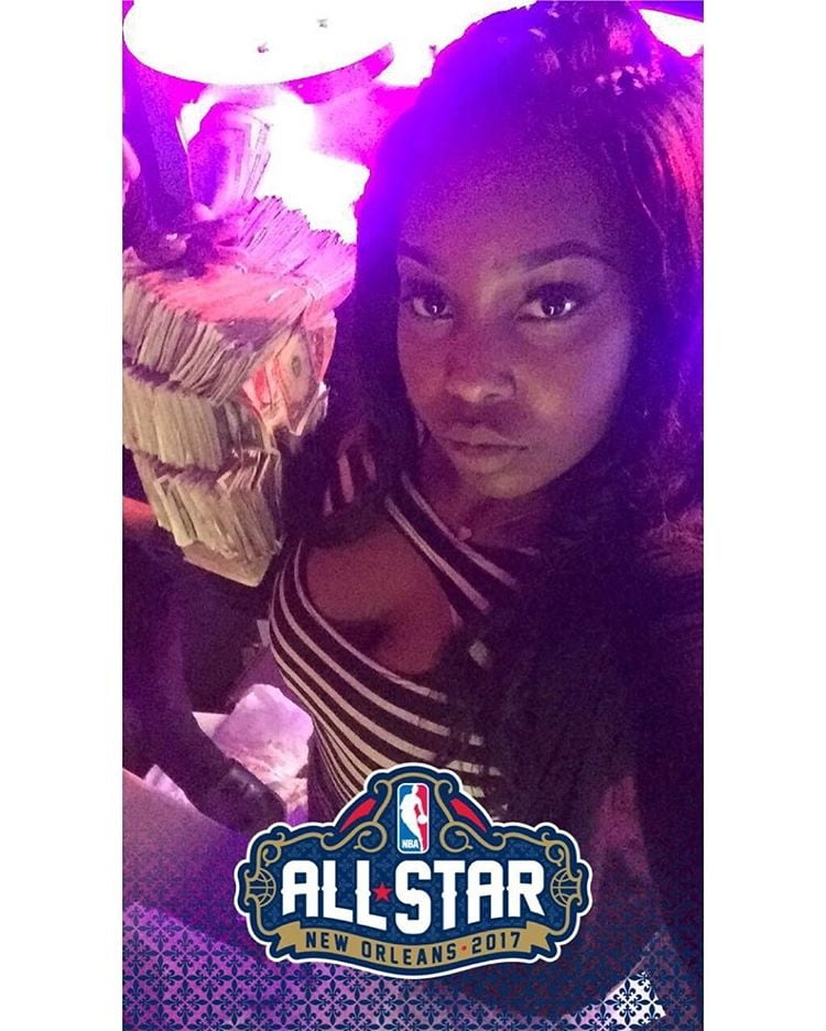 厚みのあるシート
 #104602396