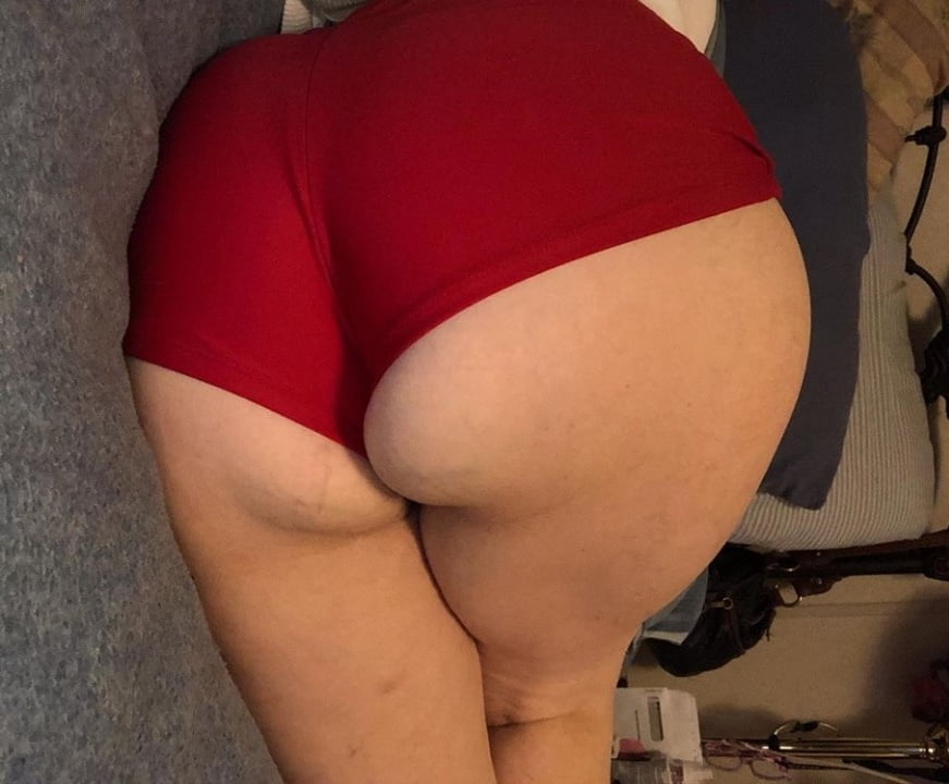 Masked Milf - thick thighs N Booty #97395006