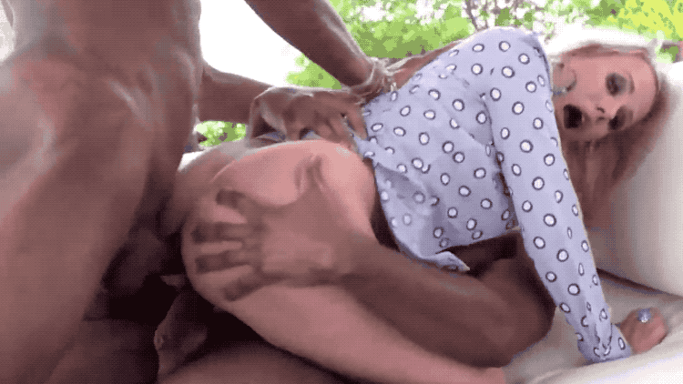 Interracial gifs #105402815