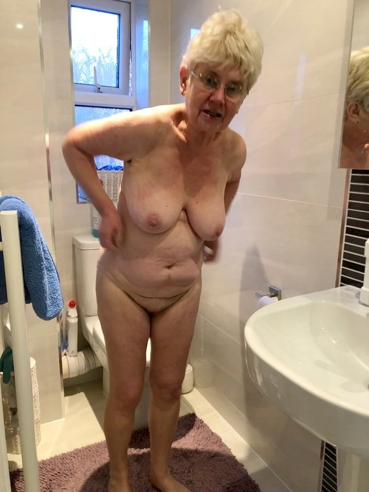 Más abuelitas y maduras
 #92488741