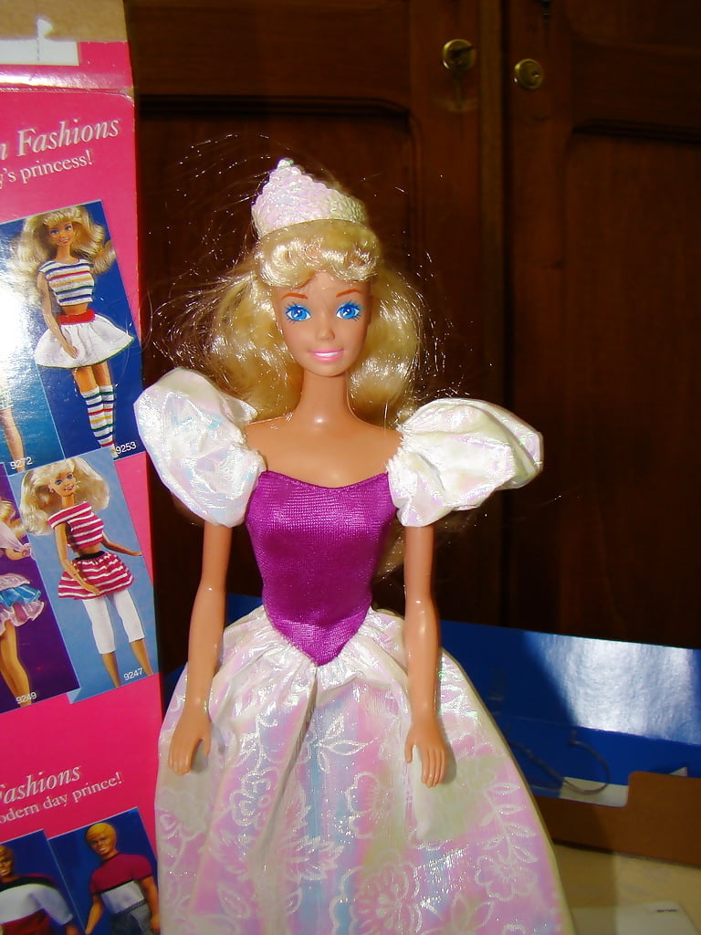 Mi first Barbie Prettiest Princess Ever! #106925017