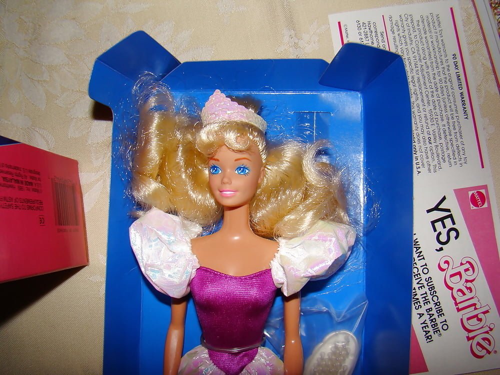 Mi first Barbie Prettiest Princess Ever! #106925042