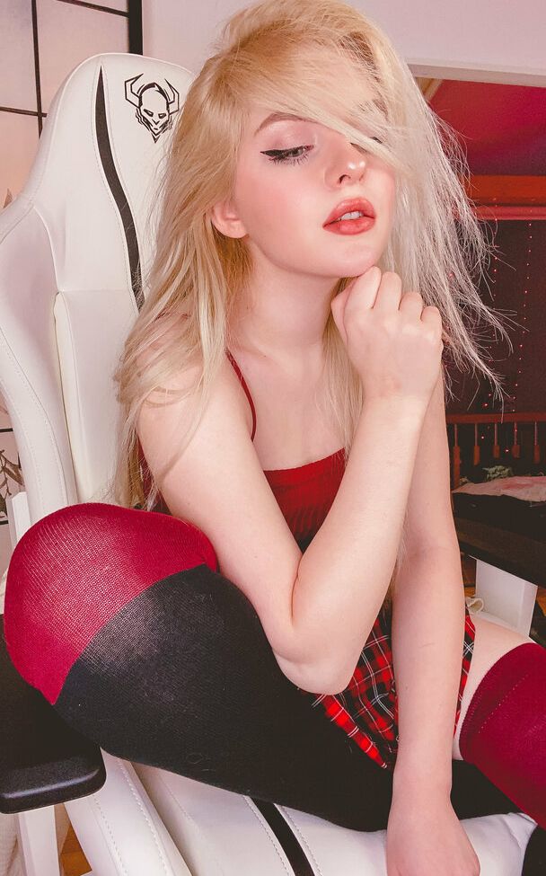 LittleWicked nackt #108582516