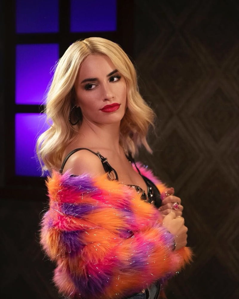 Lali Esposito #105998541