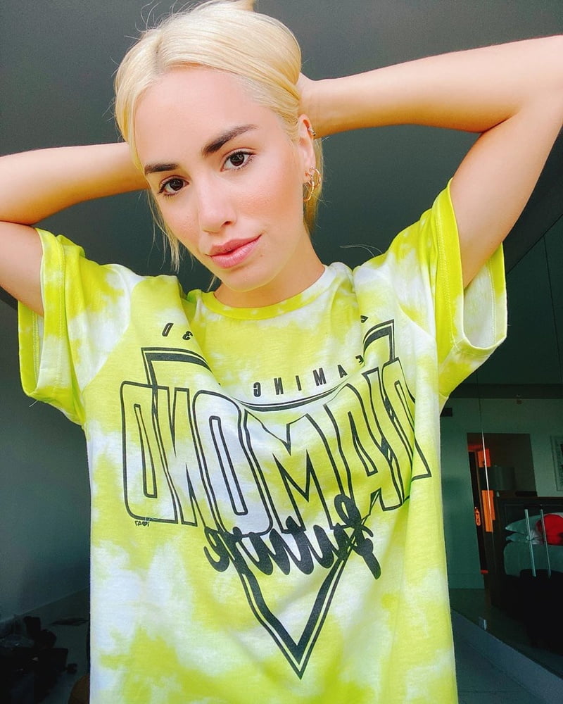 Lali Esposito #105998591