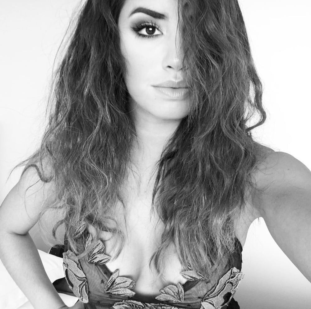 Lali esposito
 #105998755