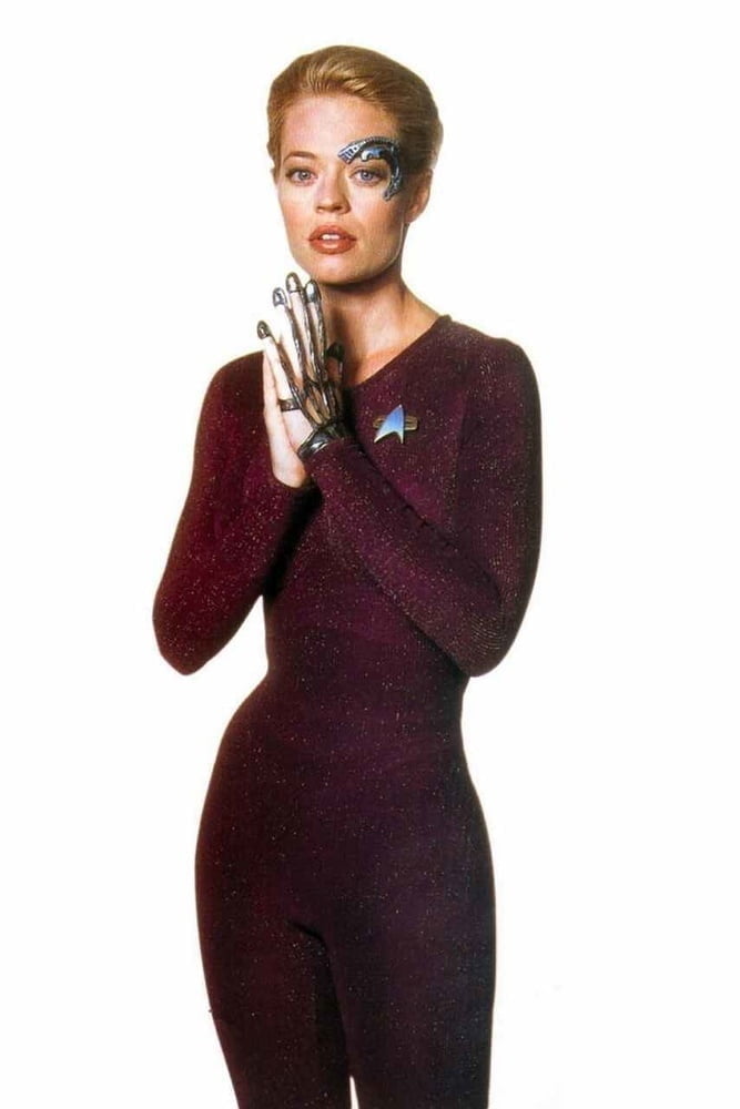 Jeri Ryan #88949133