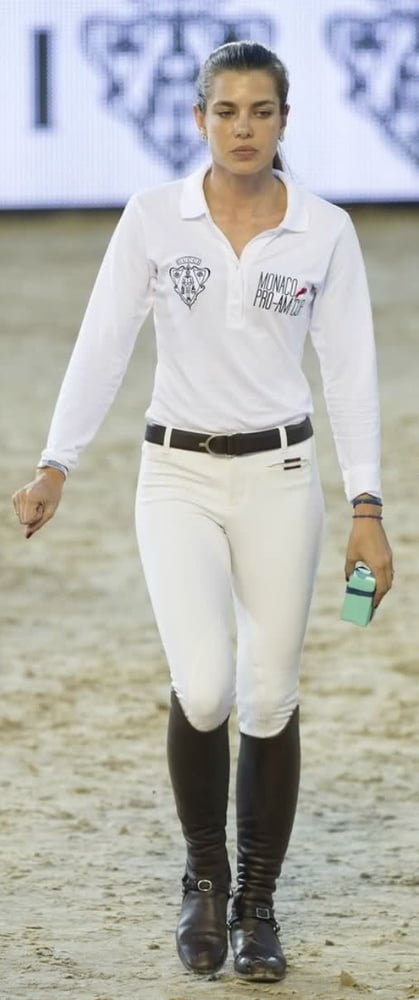 Jodhpur Mädchen
 #94294763