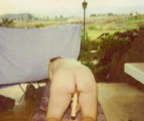 Cheeky Flashing #107030427