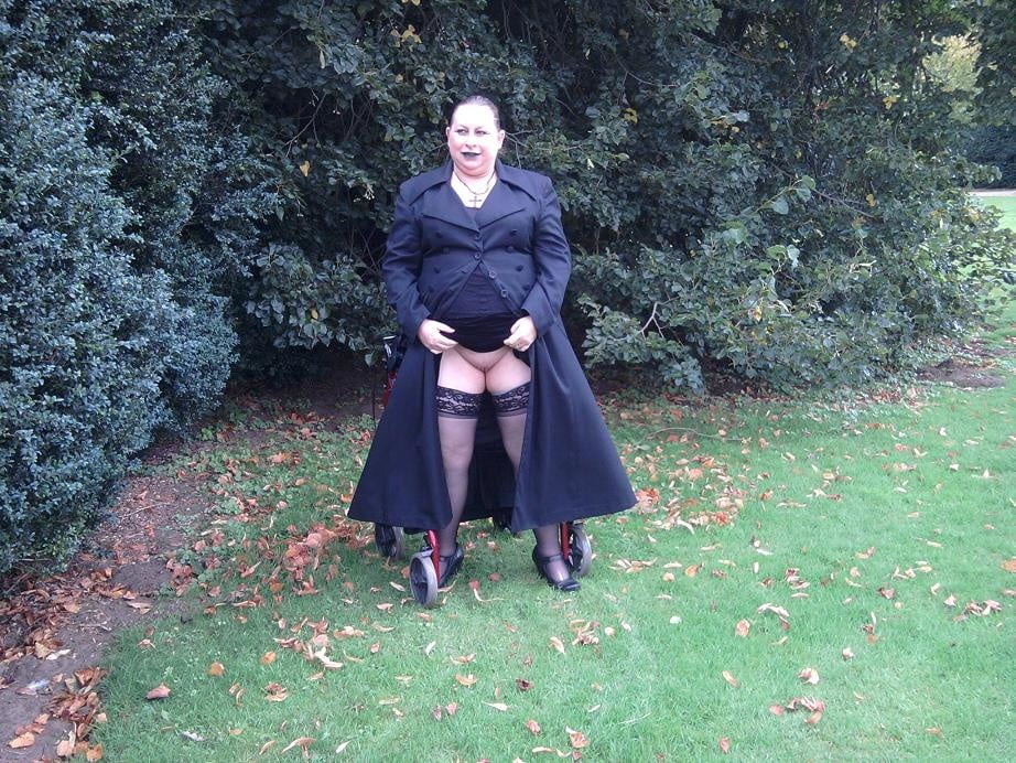 Cheeky Flashing #107030463