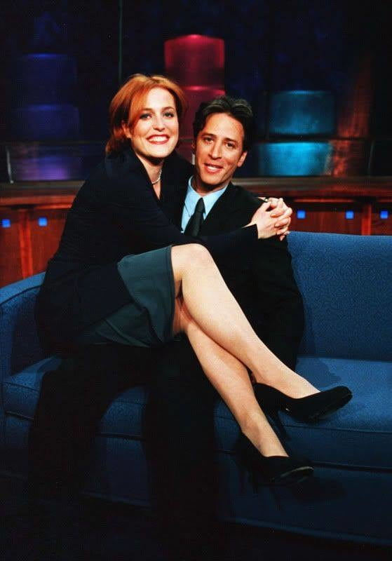 Us schauspielerin gillian anderson
 #89207902