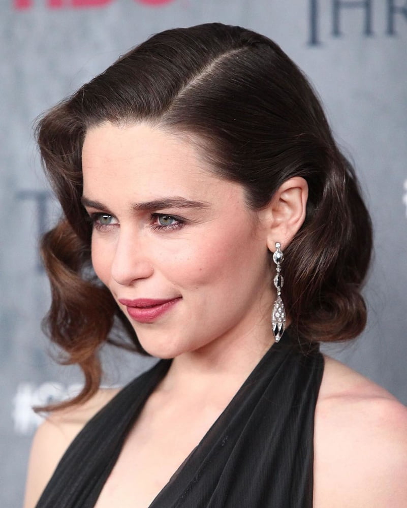 Emilia Clarke #100658441