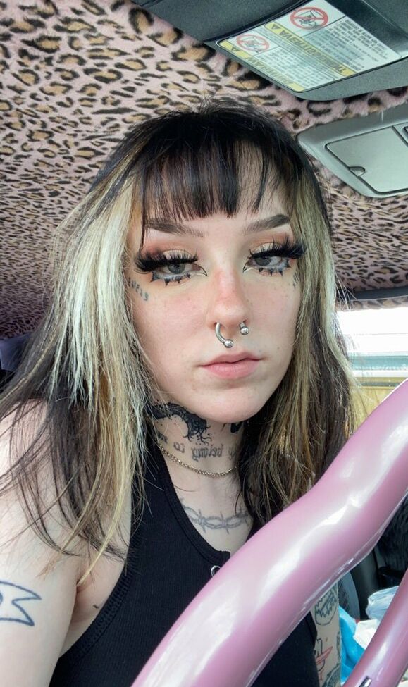 F_urbee desnuda #108153947