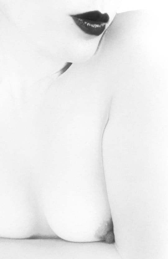 Pechos abundantes
 #98282686