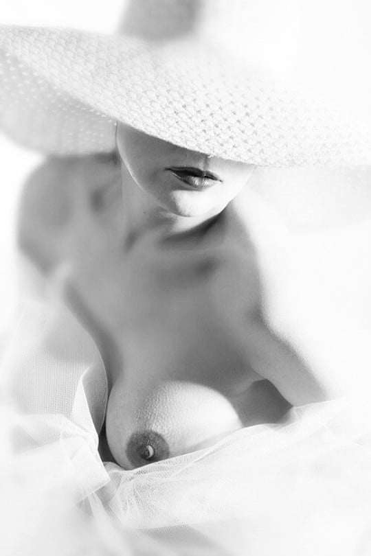 Pechos abundantes
 #98282712