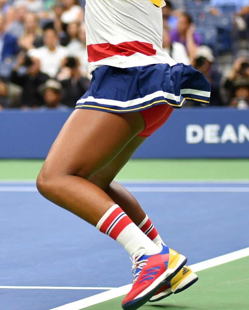 Naomi osaka gambe deliziose (sexy)
 #91701911
