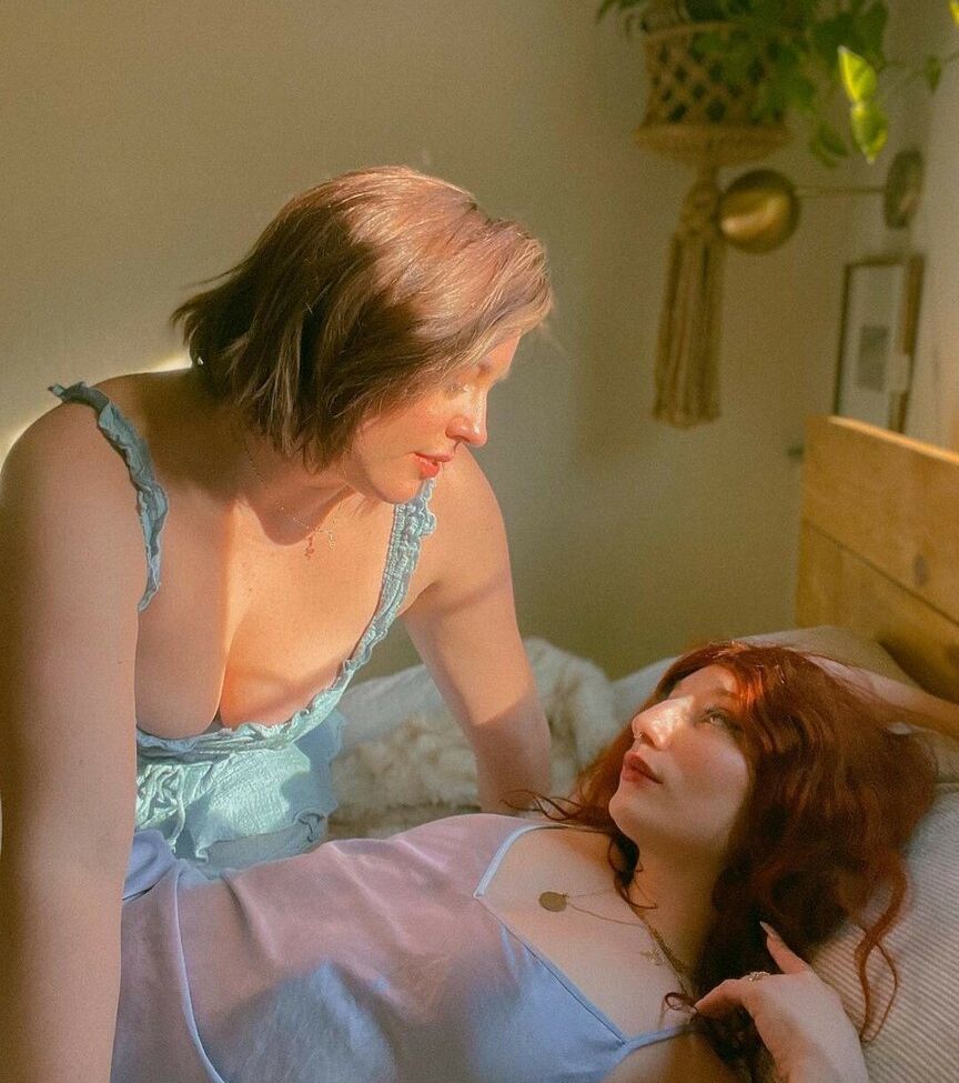 Marinadove desnuda #108193834