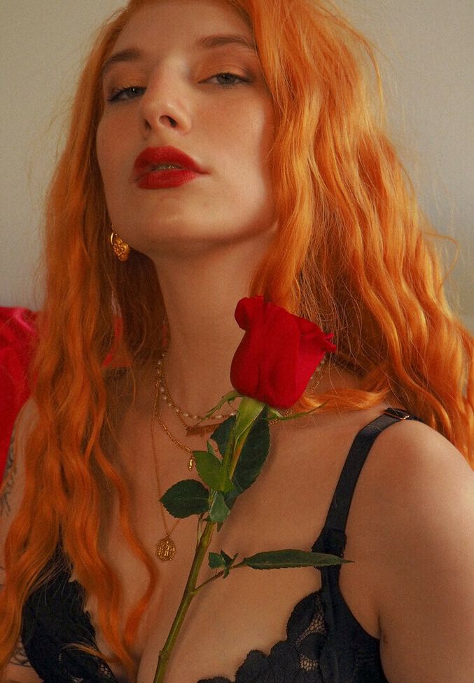 Marinadove desnuda #108193902