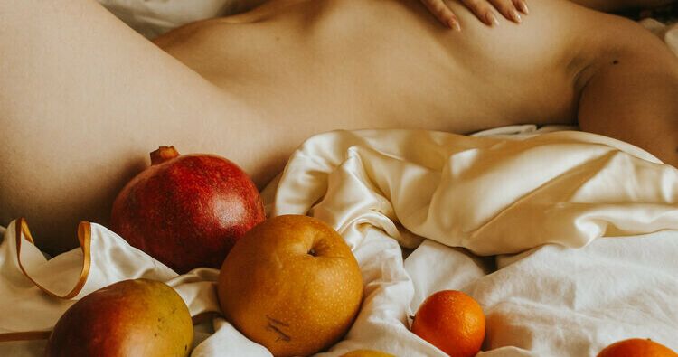 Marinadove desnuda #108193912