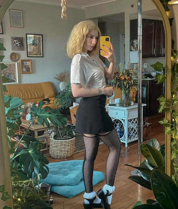 Marinadove desnuda #108193951