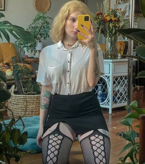 Marinadove desnuda #108193952