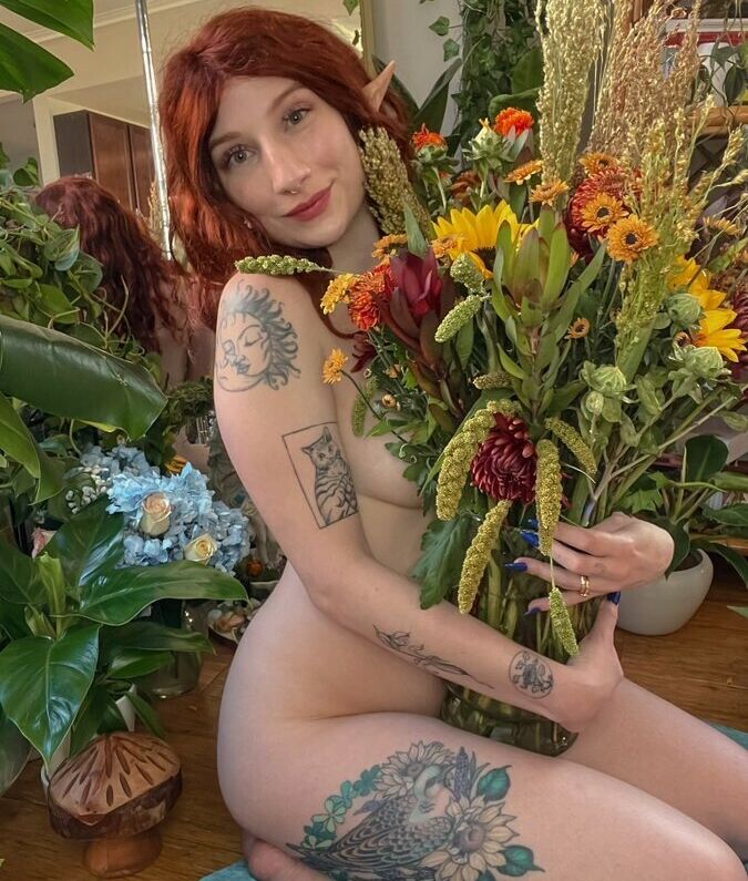 Marinadove desnuda #108193955