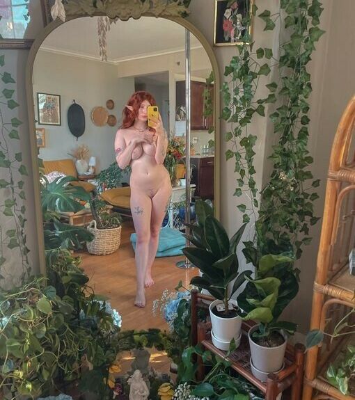 Marinadove desnuda #108193963