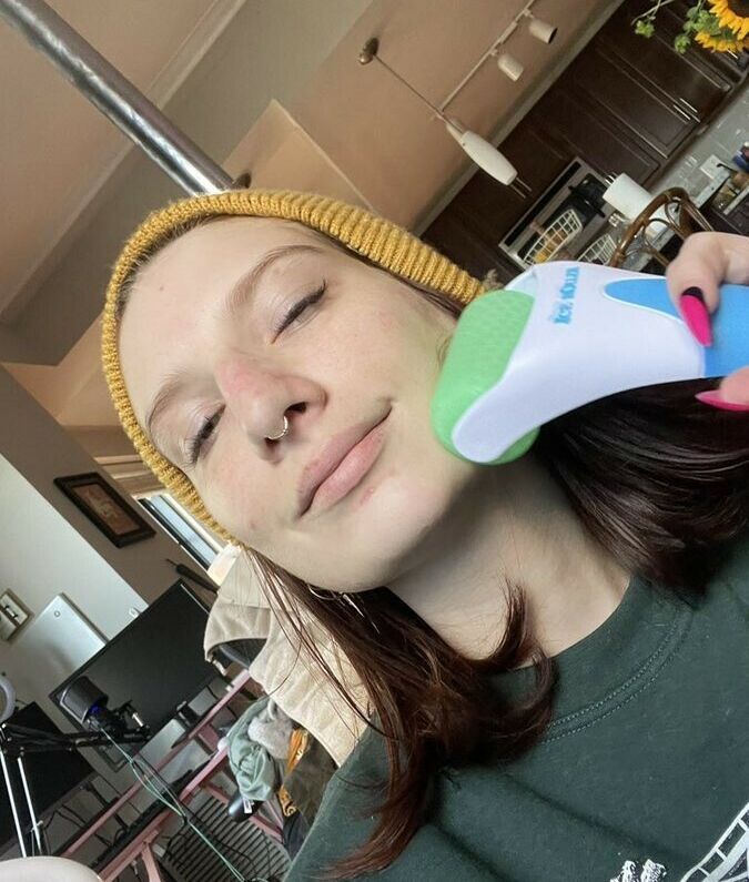 Marinadove desnuda #108193966