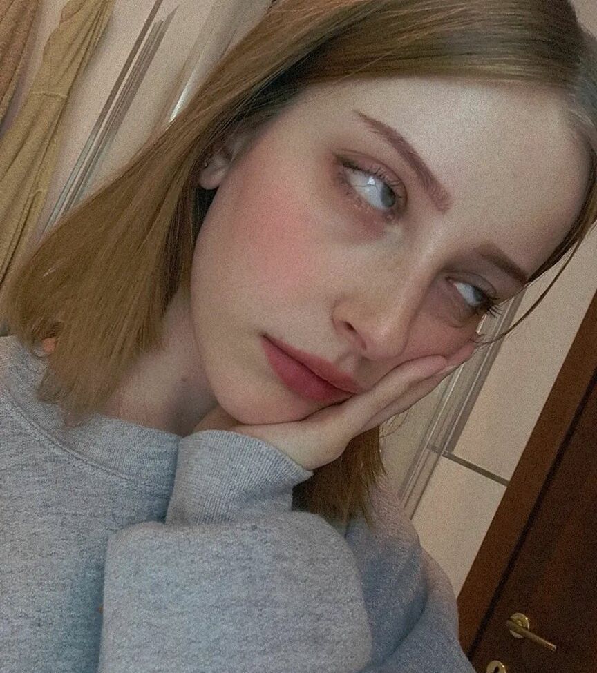 Agnese Innocente desnuda #109189084