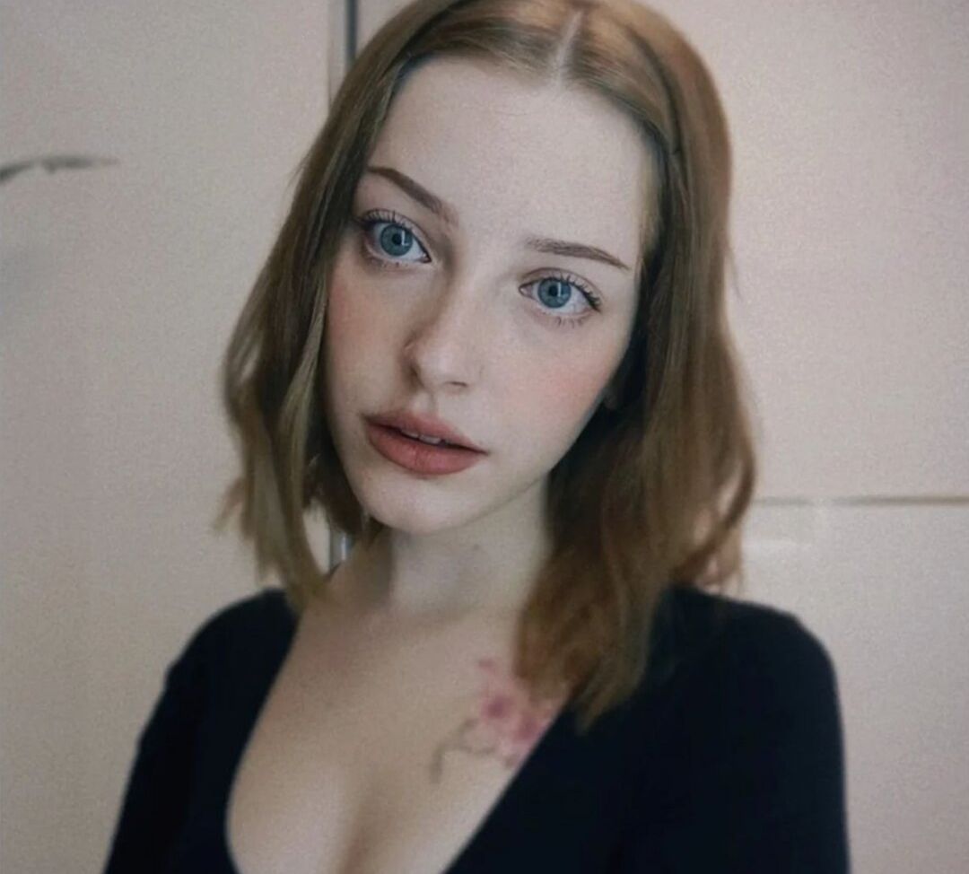 Agnese Innocente desnuda #109189094