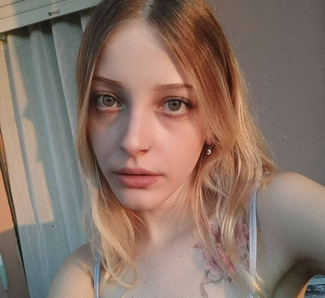 Agnese Innocente desnuda #109189135