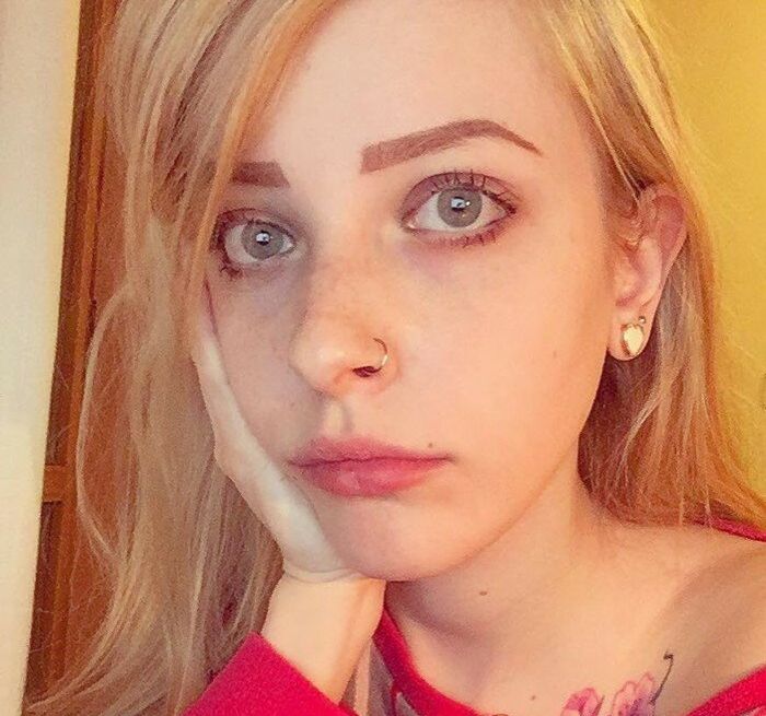 Agnese Innocente desnuda #109189213