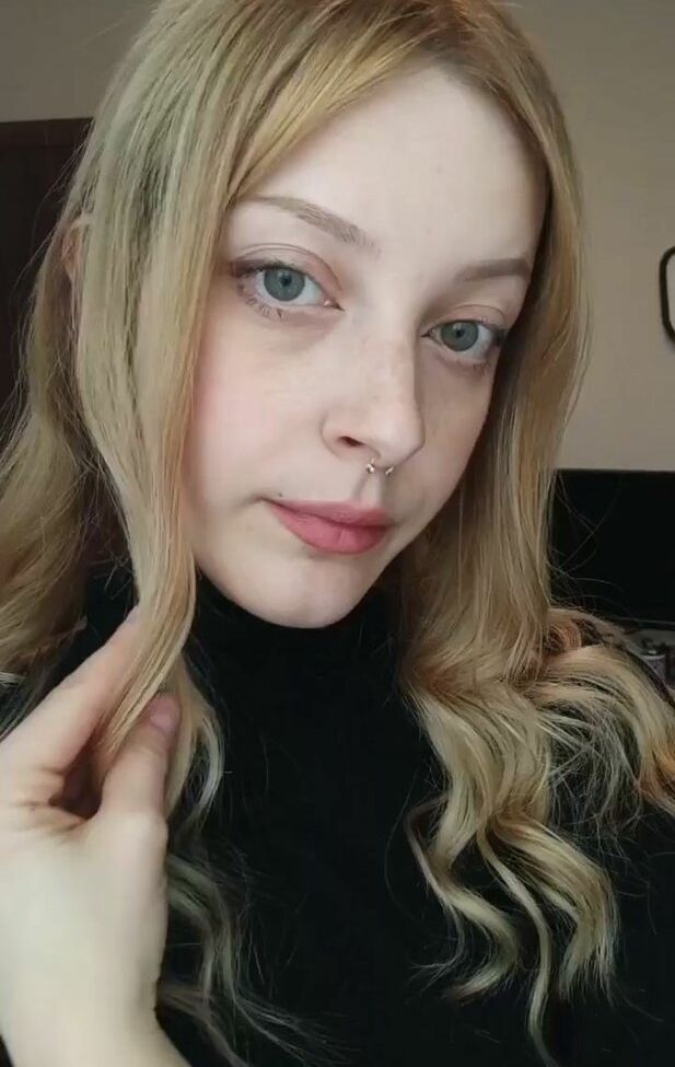 Agnese Innocente desnuda #109189233