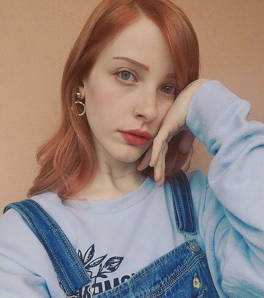 Agnese Innocente desnuda #109189271