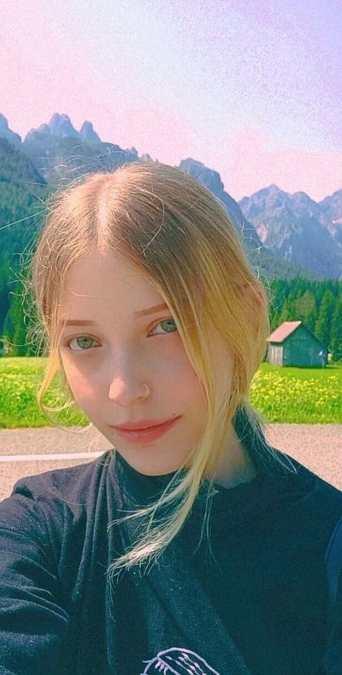 Agnese Innocente desnuda #109189272