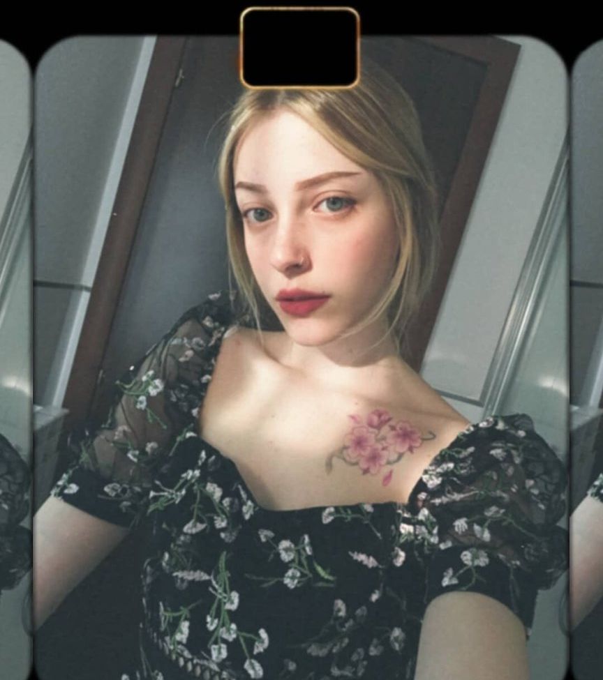 Agnese Innocente desnuda #109189277