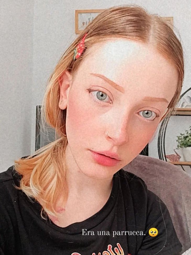 Agnese Innocente desnuda #109189288