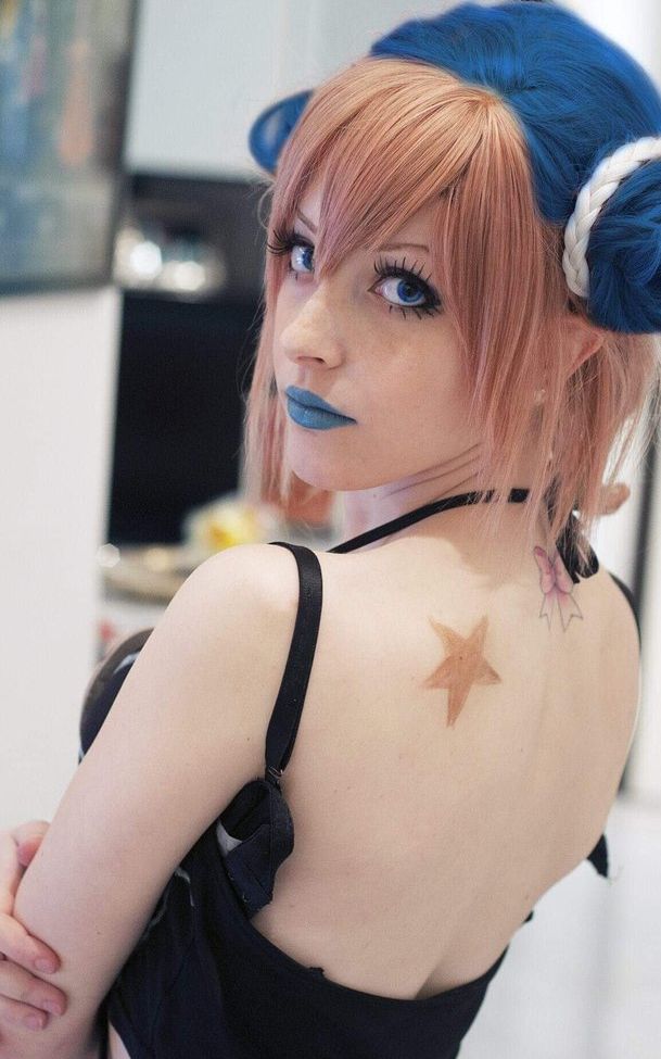 Agnese Innocente desnuda #109189310