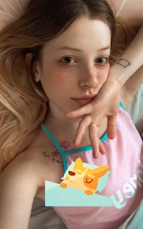 Agnese Innocente desnuda #109189324