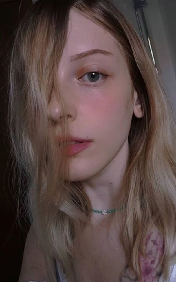 Agnese Innocente desnuda #109189330