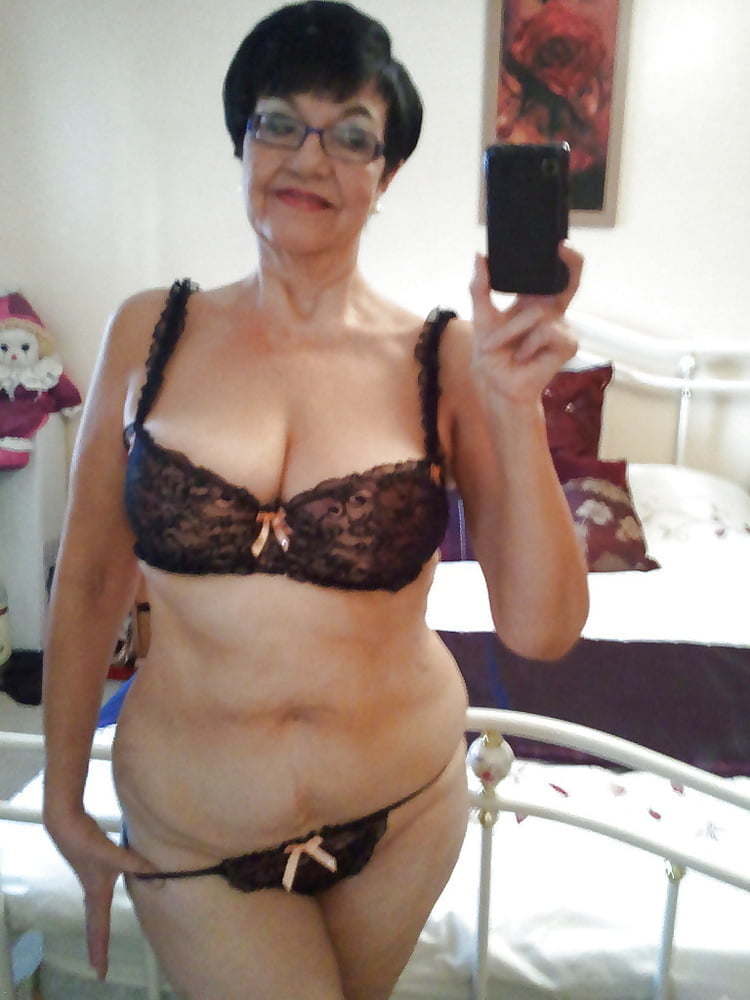 Yummy mature favs 10
 #99623068