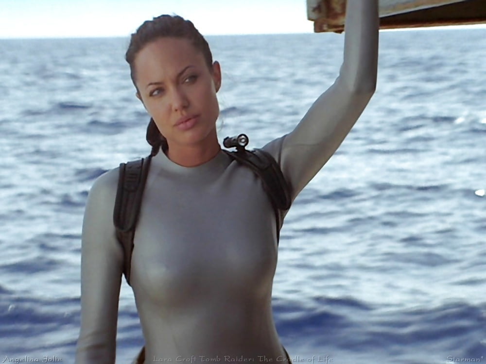 Angelina Jolie Sexy Pics #95979192