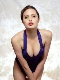 Angelina Jolie foto sexy
 #95979490
