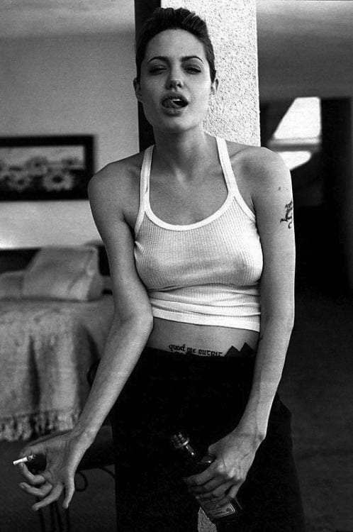 Angelina Jolie foto sexy
 #95979617